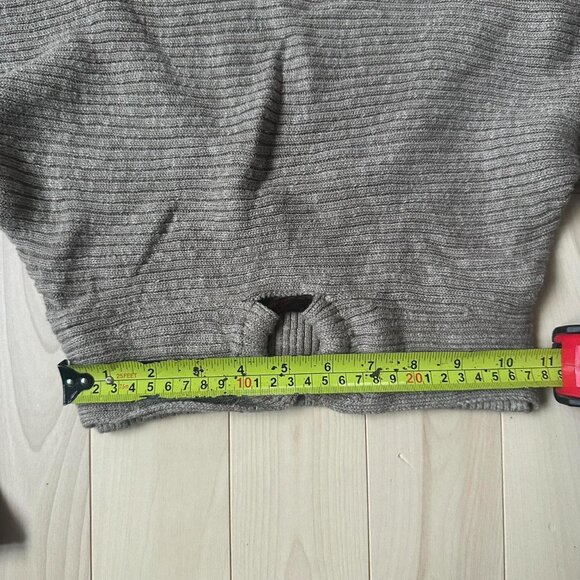 Tularosa “Deliz” O Ring Sweater – Ribbed Knit, Cropped Fit, Bell Sleeves - Picture 5 of 8